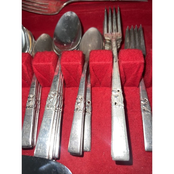Vtg 1946 Oneida Community Morning Star Silver Plate Flatware Set 50 Pieces - Picture 3 of 16